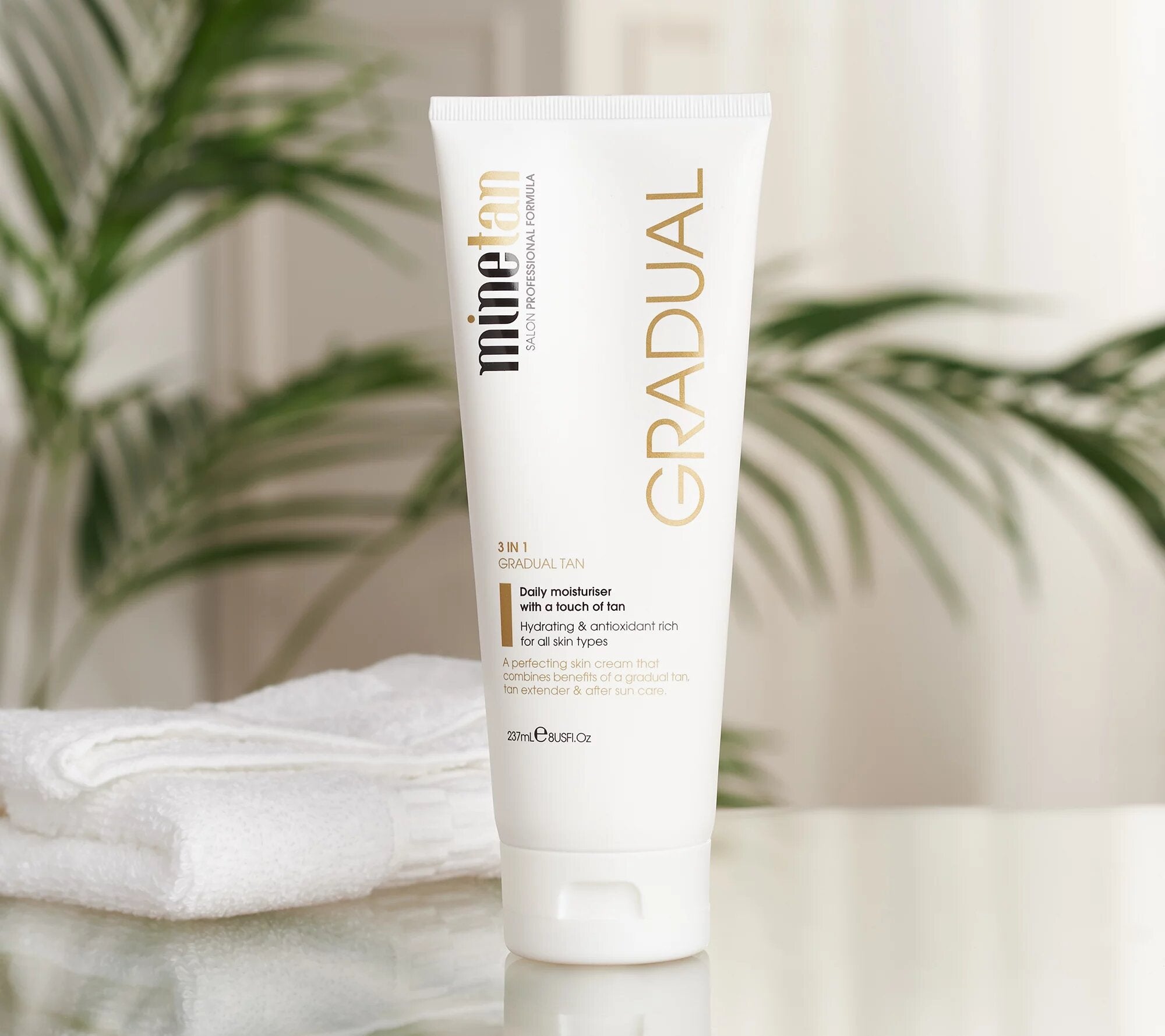 MineTan 3 in 1 Gradual Tan Daily Moisturizer 8oz