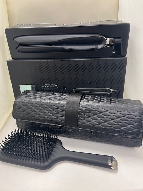ghd Platinum+ Bag + Brush+ Black 1" Styler