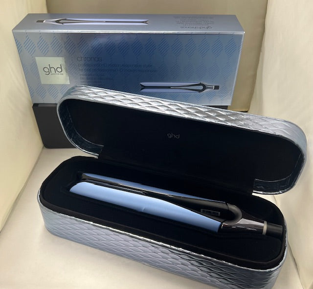 ghd Chronos + Case (Iced luxe collection)