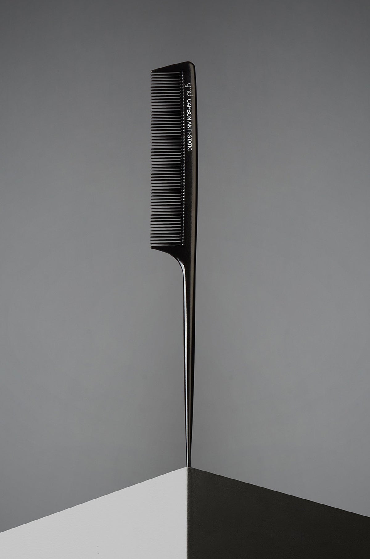 ghd Tail Comb for Styling, Parting & Backcombing | Fine-Tooth Anti-Static Hair Comb