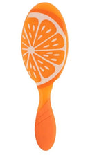 WetBrush Pro DetanglerFruity Orange